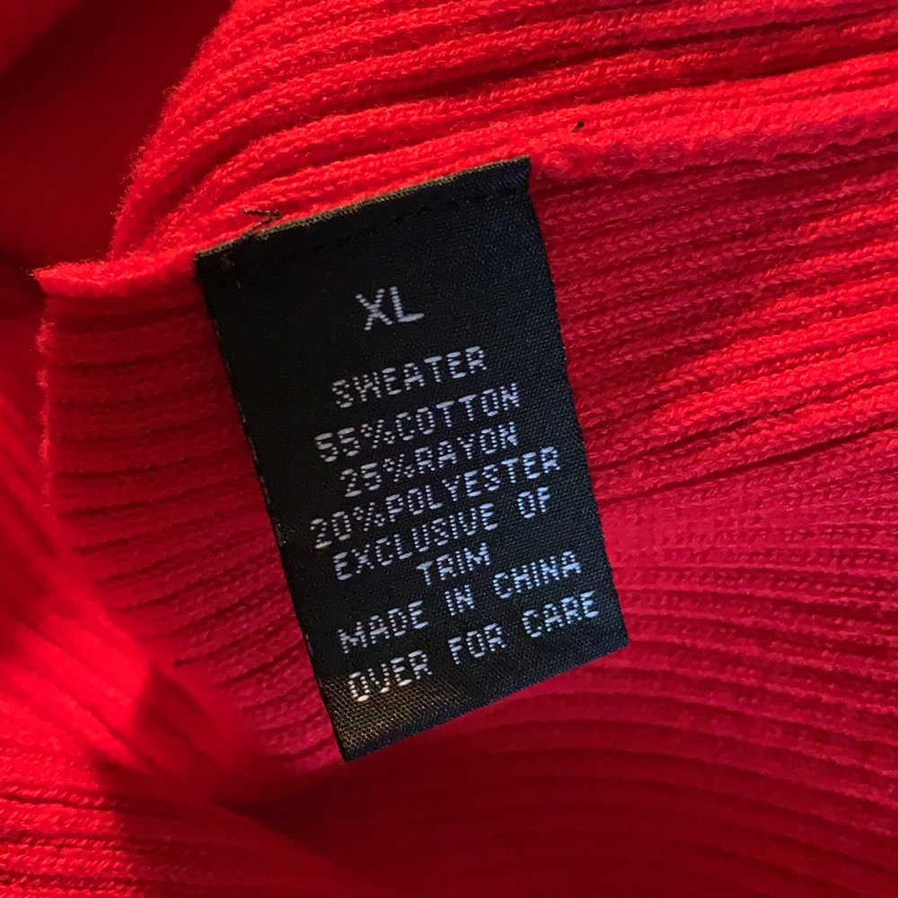 AGB brand red women’s long sweater - Picture 9 of 10
